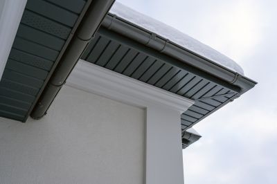 Seamless gutter system